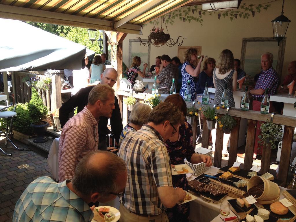 Bed & Breakfast De Vier Seizoenen Lisse Luaran gambar