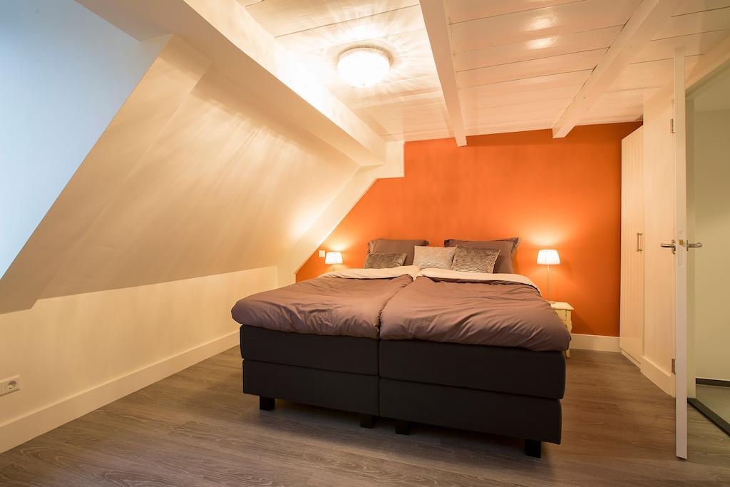 Bed & Breakfast De Vier Seizoenen Lisse Bilik gambar