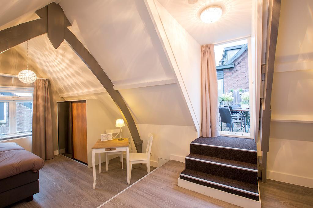 Bed & Breakfast De Vier Seizoenen Lisse Bilik gambar
