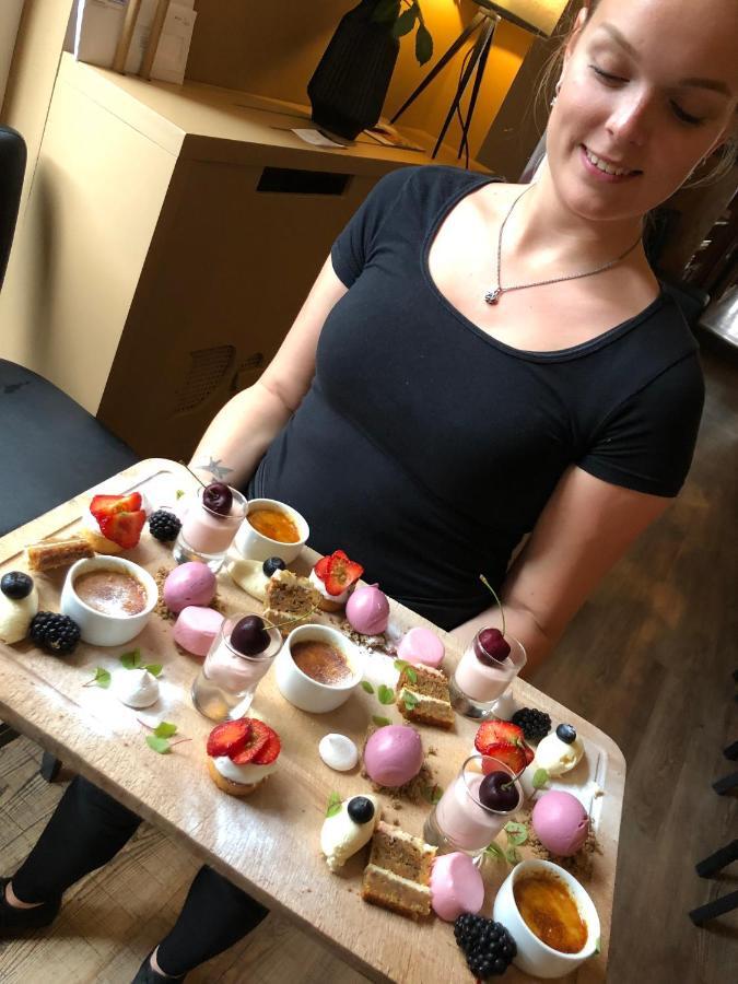 Bed & Breakfast De Vier Seizoenen Lisse Luaran gambar